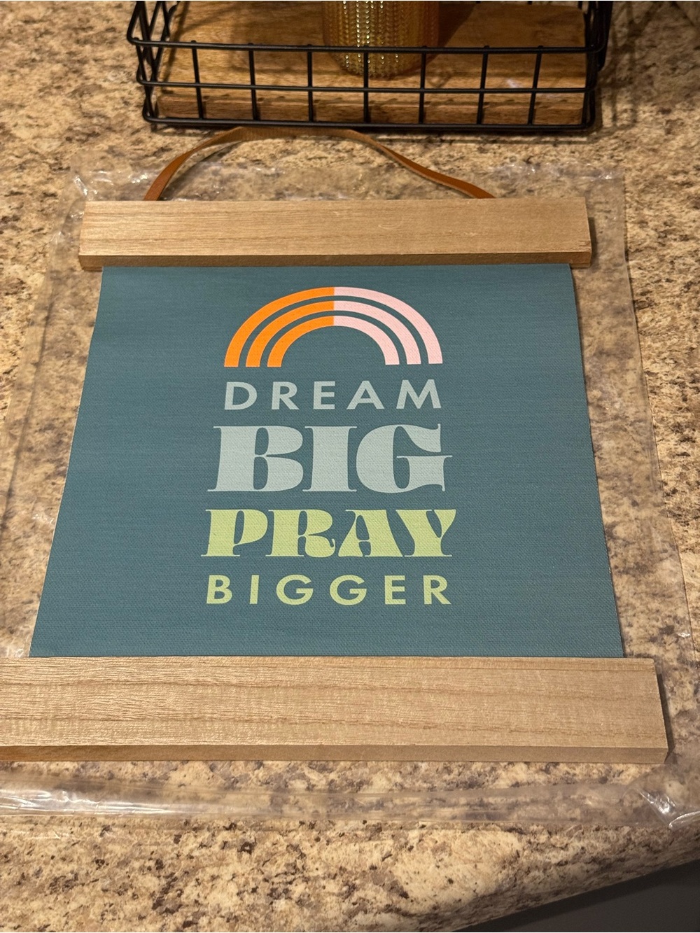 DaySpring Candace Cameron Bure Dream Big Pray Bigger Wall Hanging Home Decor